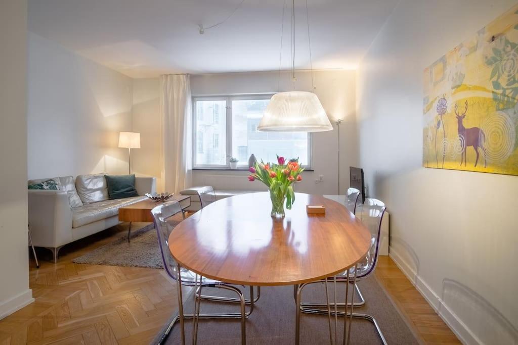 Stockholm Checkin Apartment Alvik מראה חיצוני תמונה