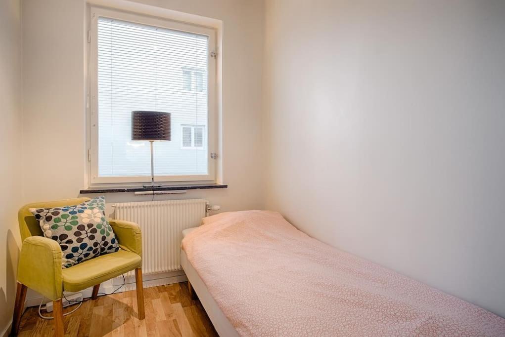Stockholm Checkin Apartment Alvik מראה חיצוני תמונה