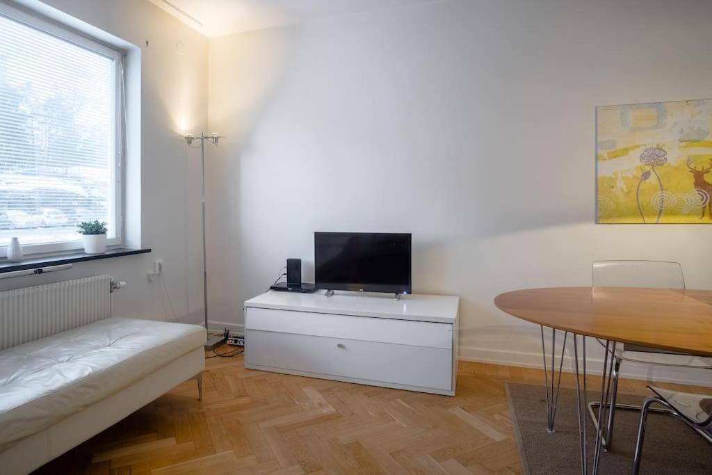 Stockholm Checkin Apartment Alvik מראה חיצוני תמונה