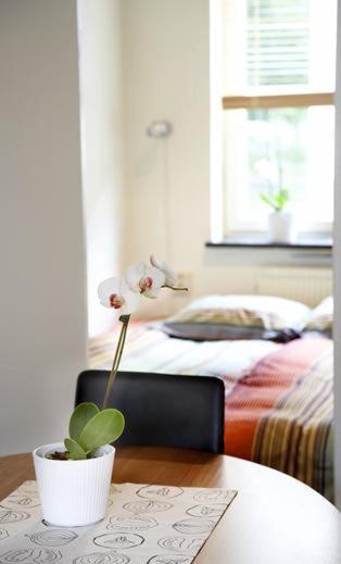 Stockholm Checkin Apartment Alvik מראה חיצוני תמונה